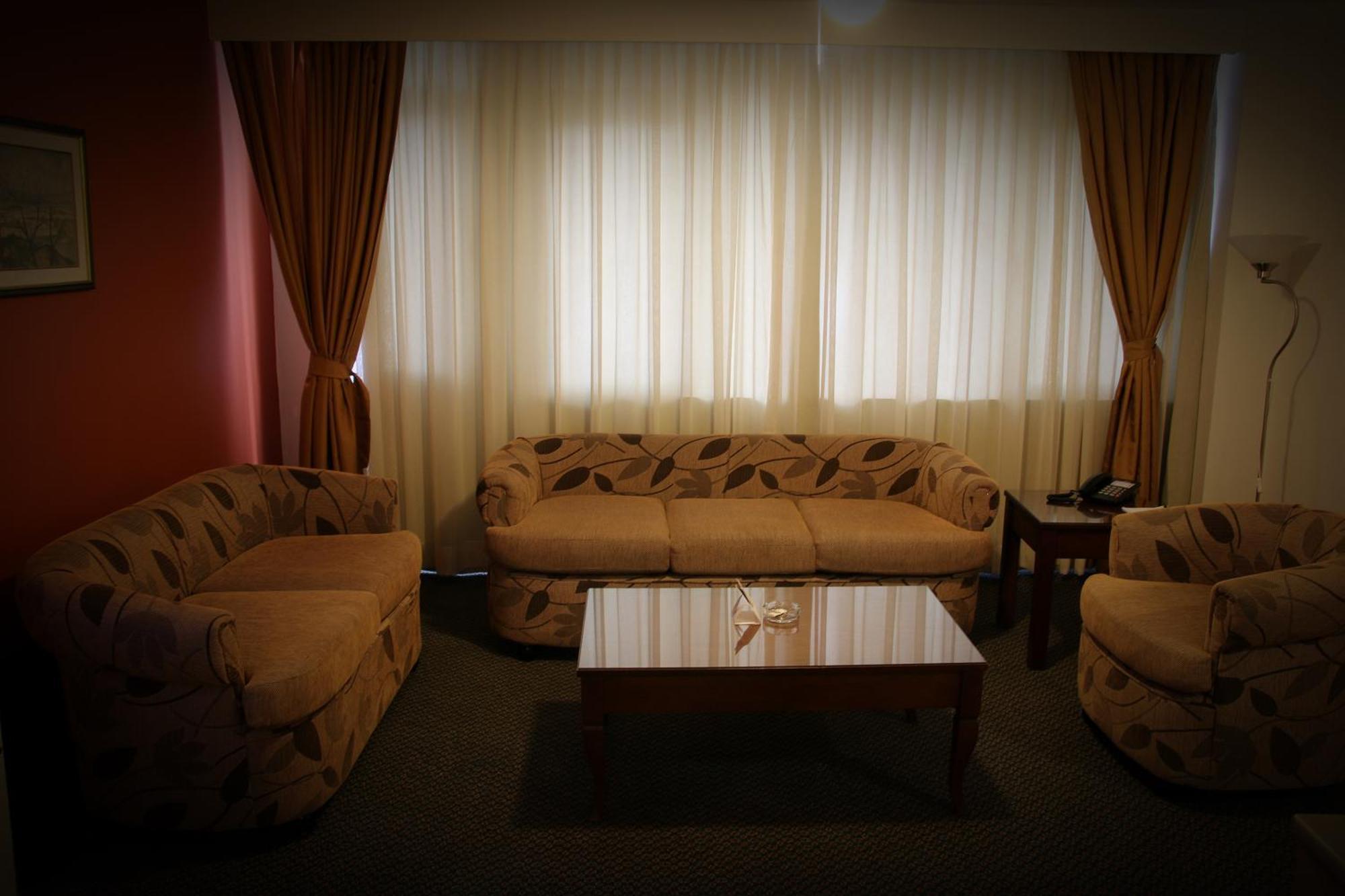 First Apart Hotel Ankara Kültér fotó